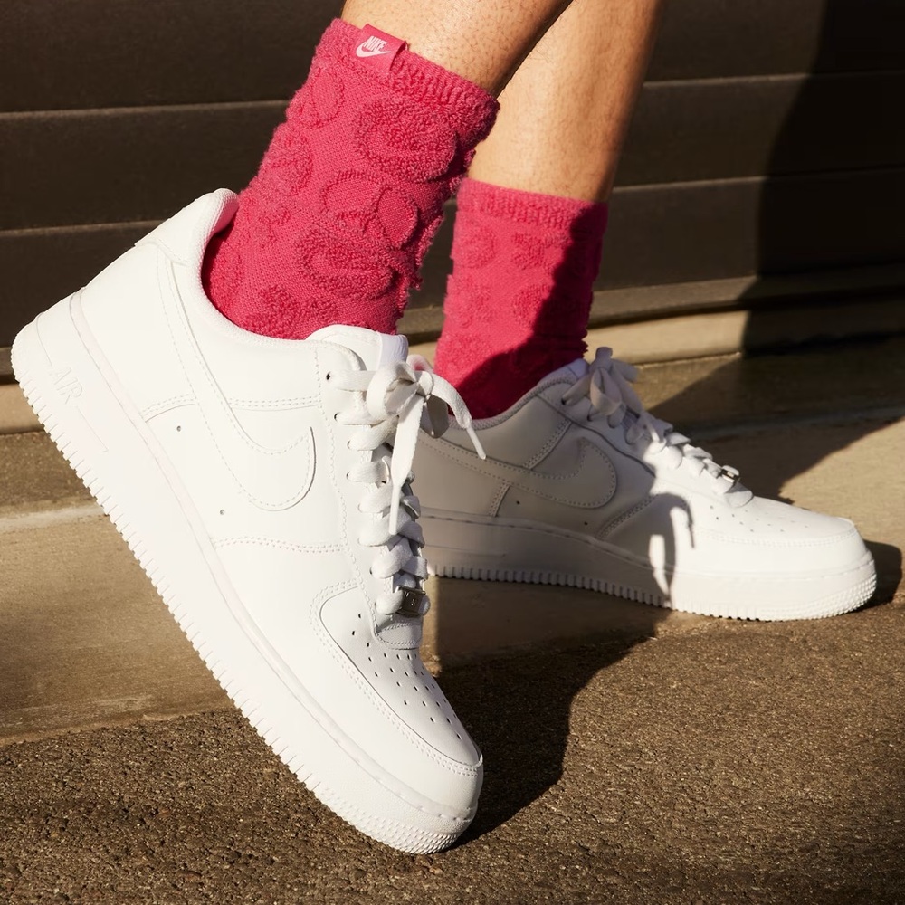 Nike Air Force Shoes (White, 8)